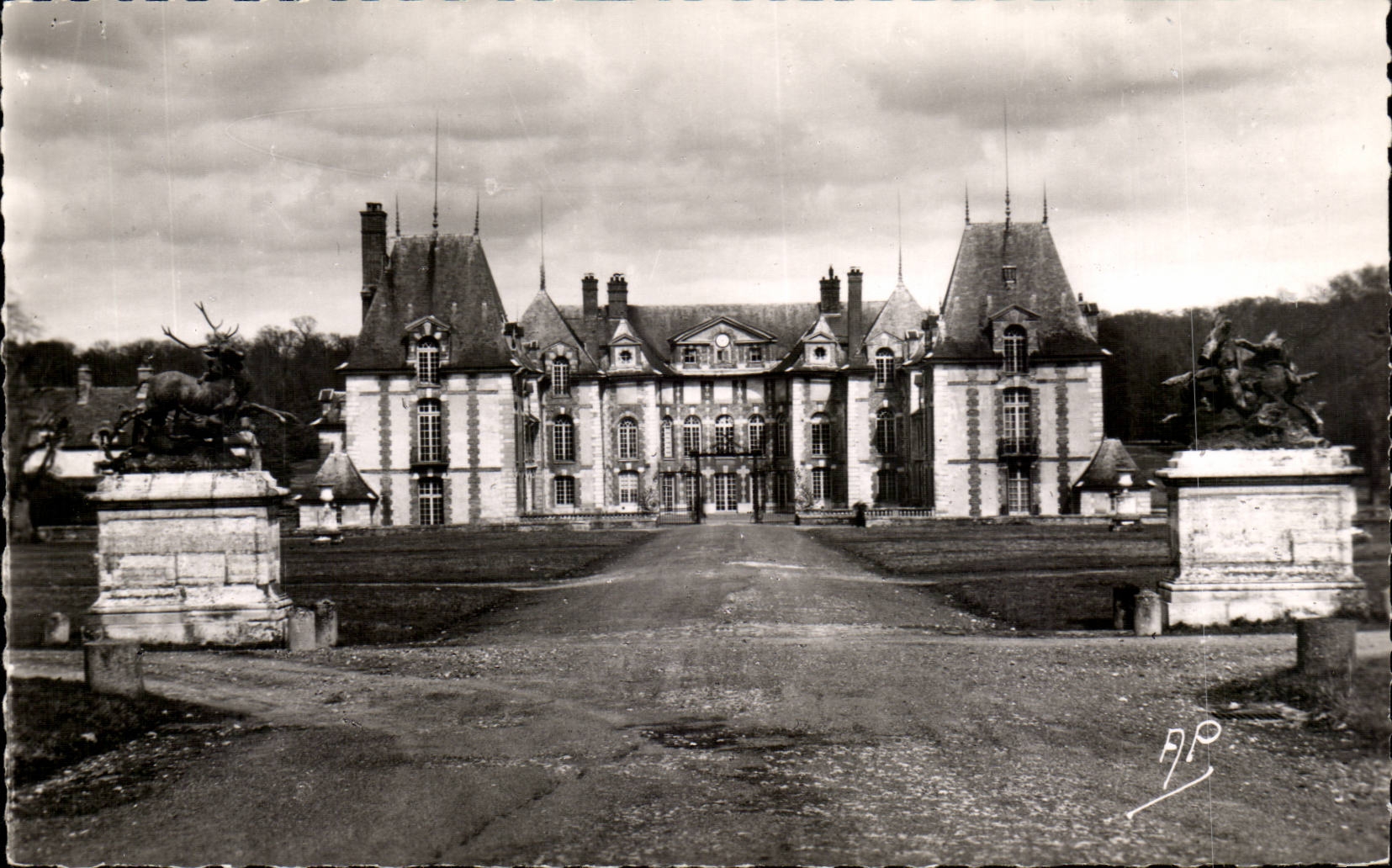 CPA Chateau de Gros bois La facade principale