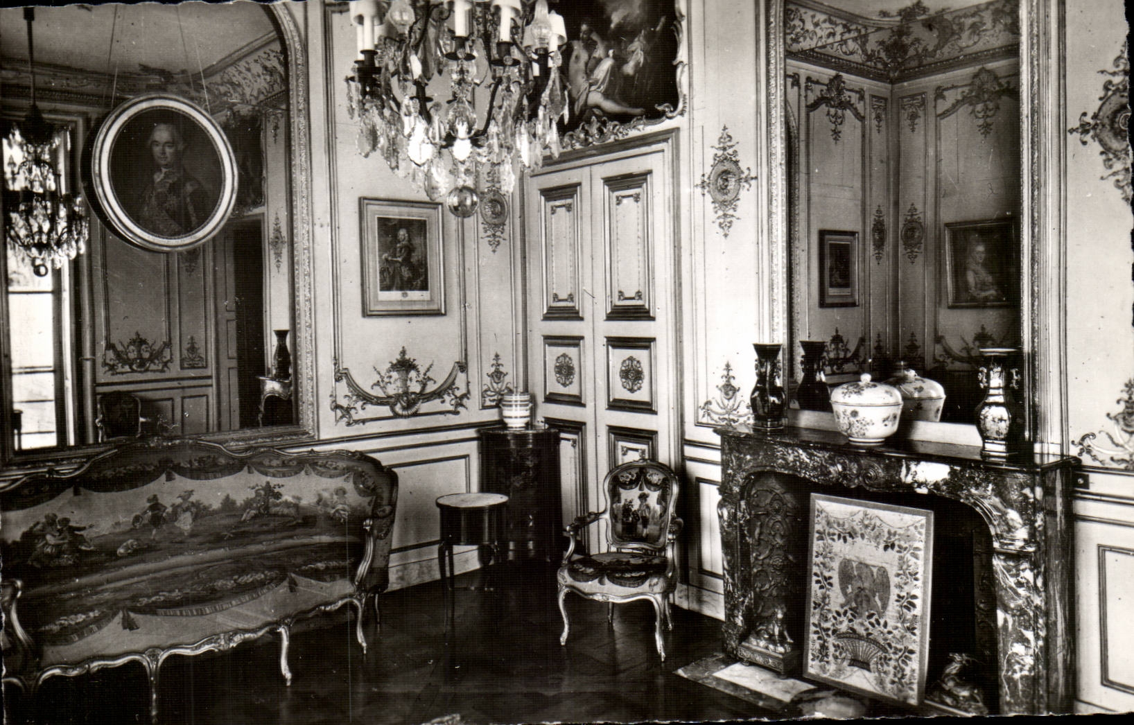 CPM Chateau de Gros Bois SAlon Regence