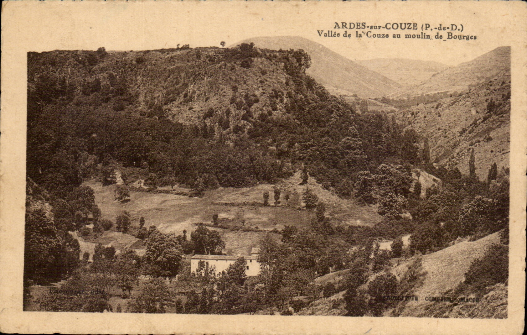 Ardes-sur-Couze (P.-de-D.) — Vallée de la Couze au moulin, de Bourges — Éditeur : C. M. MACON