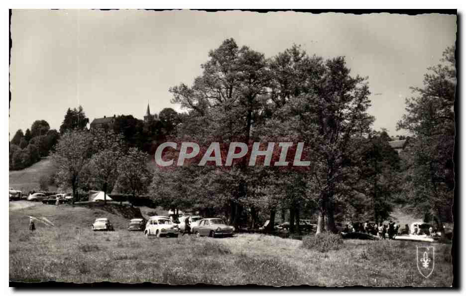 Saint-Sauves-d'Auvergne — Camping du Pont de la Dordogne — Éditions de Blancat