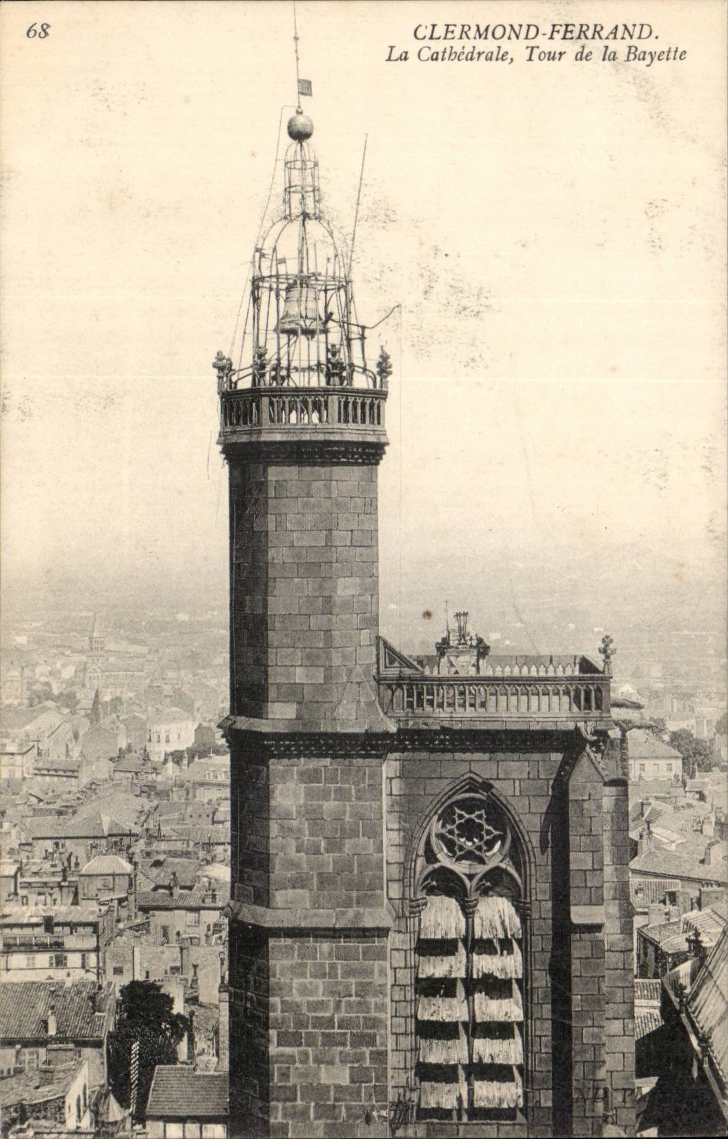 Clermont Ferrand - La Cathedrale - Tour de la Bayette - CPA 