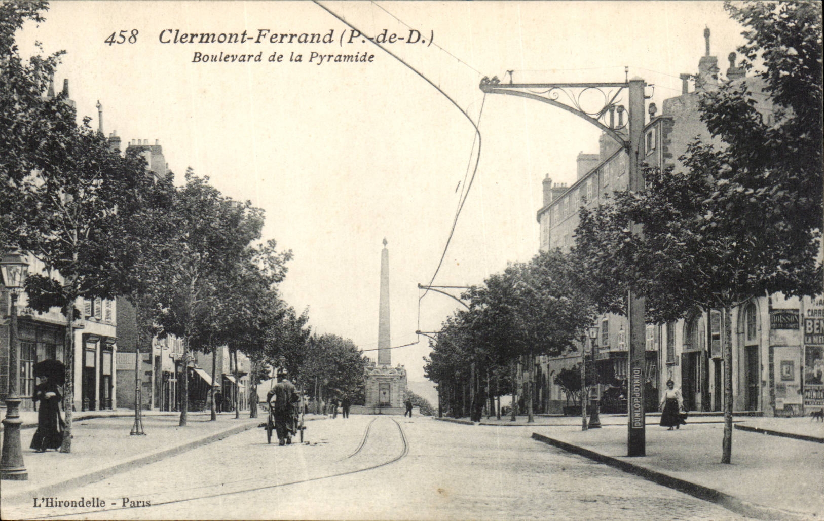 Clermont Ferrand -Boulevard de la Pyramide - CPA 