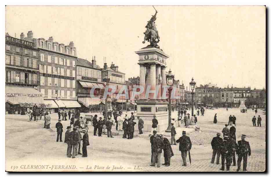 Clermont Ferrand - Place de Jaude - CPA 