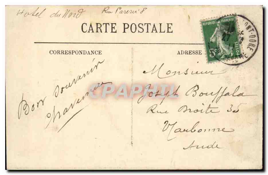 Le Mont Dore - La Place Michel Bertrand - CPA  — Verso