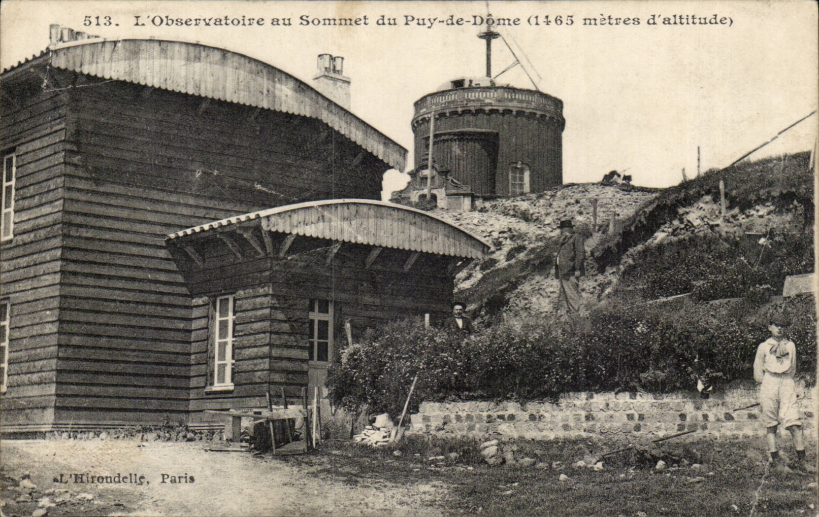 L'Observatoire au Sommet du Puy-de-Dôme (1465 mètres d'altitude) — L'Hirondelle, Paris — n° 513