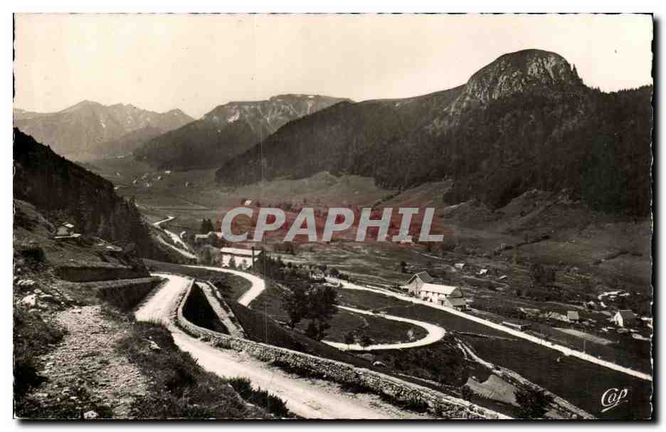 La vallee - Mont Dore Les Lacets - Le Sancy et le Capucin - CPA 