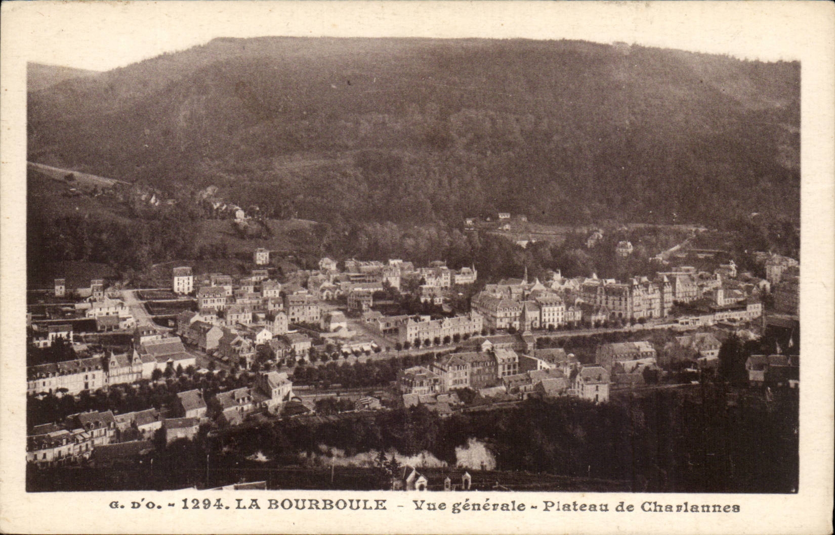La Bourboule - Vue générale - Plateau de Charlannes — g. d'o. - 1294