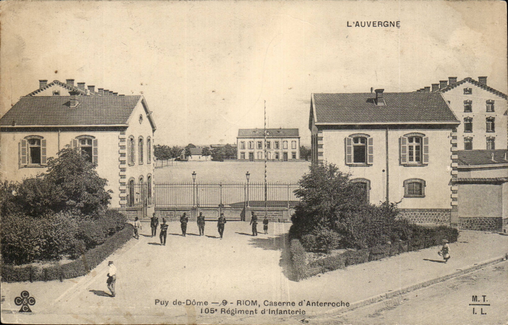 Riom - Caserne d'Anterroche 105 Regiment d'Infanterie - CPA 
