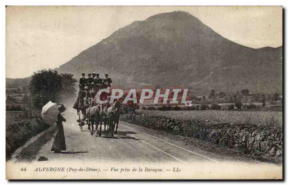 Auvergne (Puy-de-Dôme) — Vue prise de la Baraque — LLs