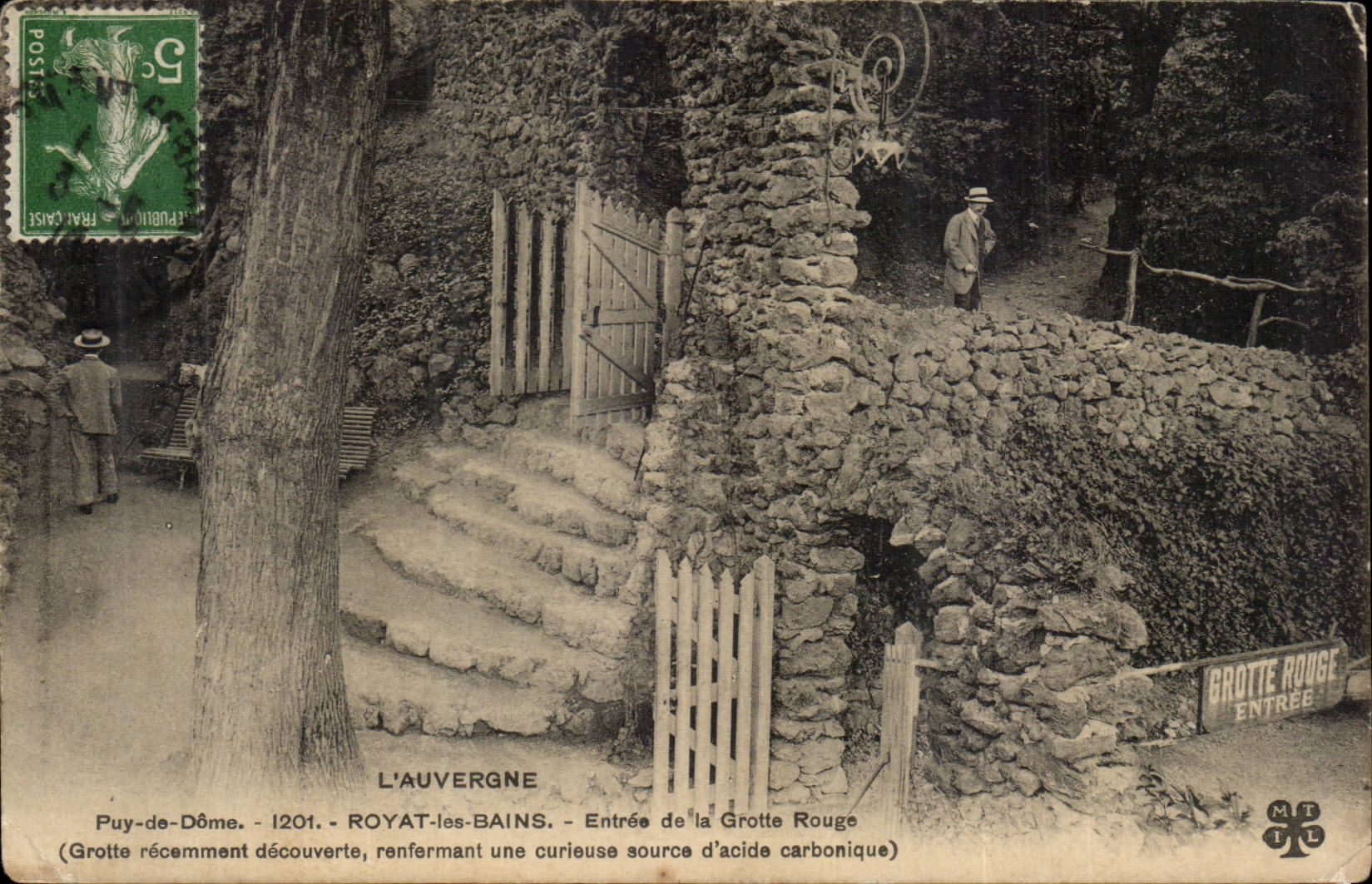 L'Auvergne - Royat-les-Bains - Entrée de la Grotte Rouge