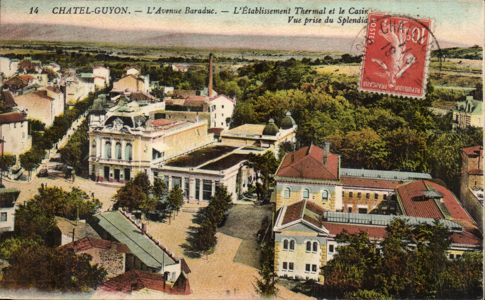 chatel Guyon CPA Avenue Baraduc Etablissement thermal et le casino Vue prise du Splendid