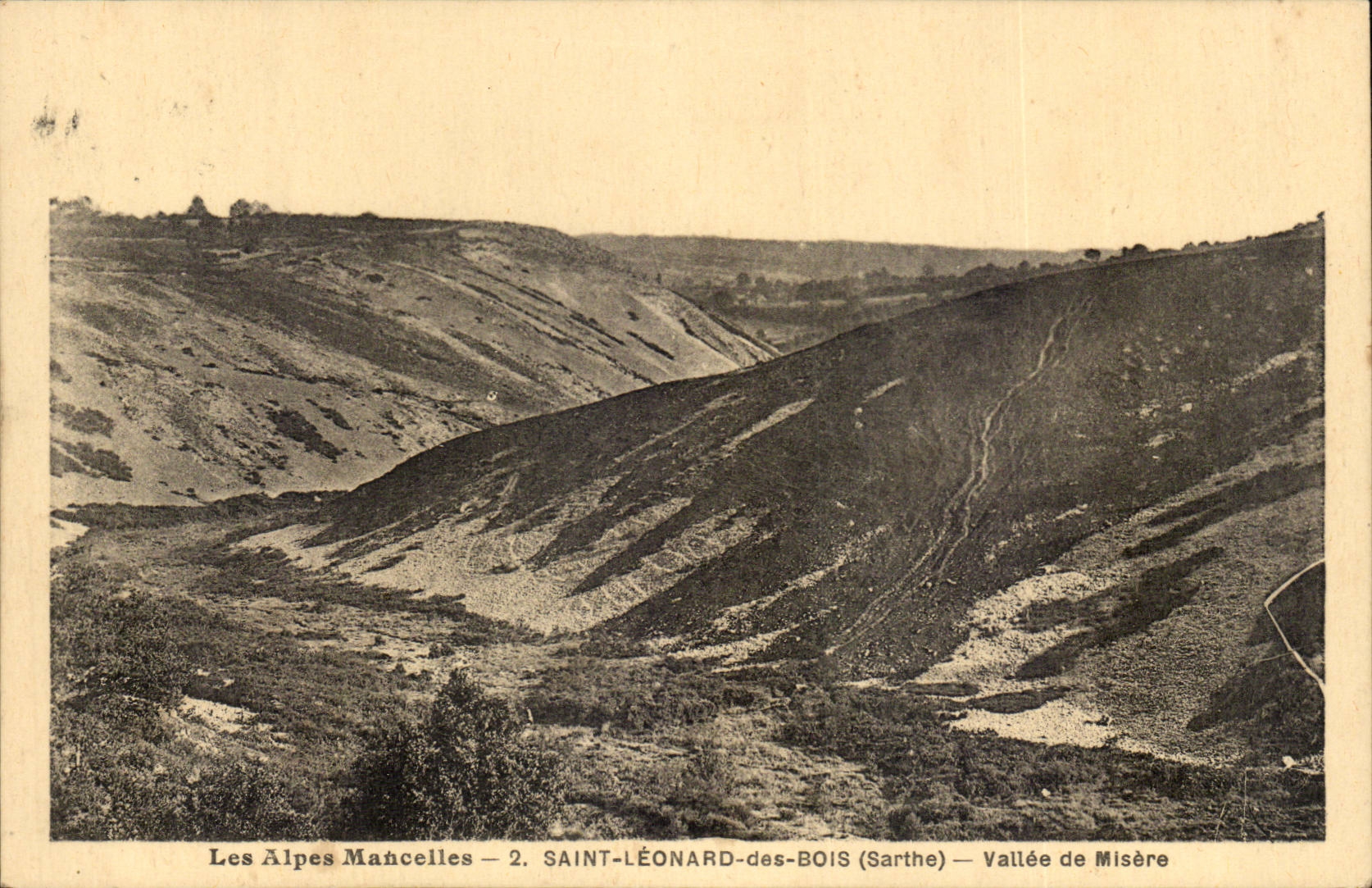 Les Alpes Mancelles — 2. SAINT-LÉONARD-des-BOIS (Sarthe) — Vallée de Misère