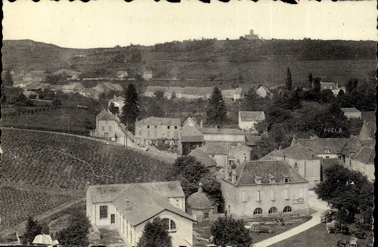 Sennecé-le-Grand — Montagne de Saint-Martin — IMP. BOURGEOIS-CHALON-S.-&-L.