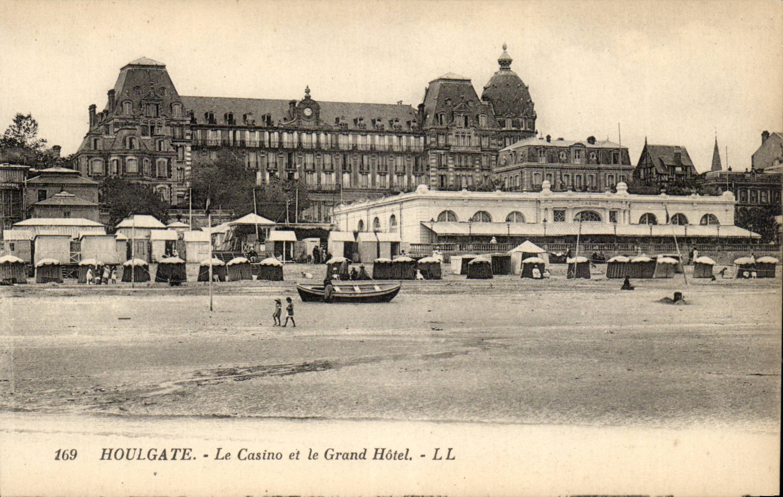Houlgate CPA Le casino et le grand hotel