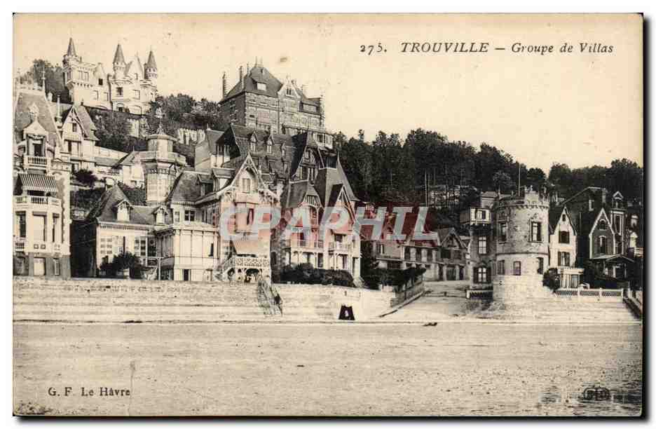 Trouville - Groupe de Villas CPA 