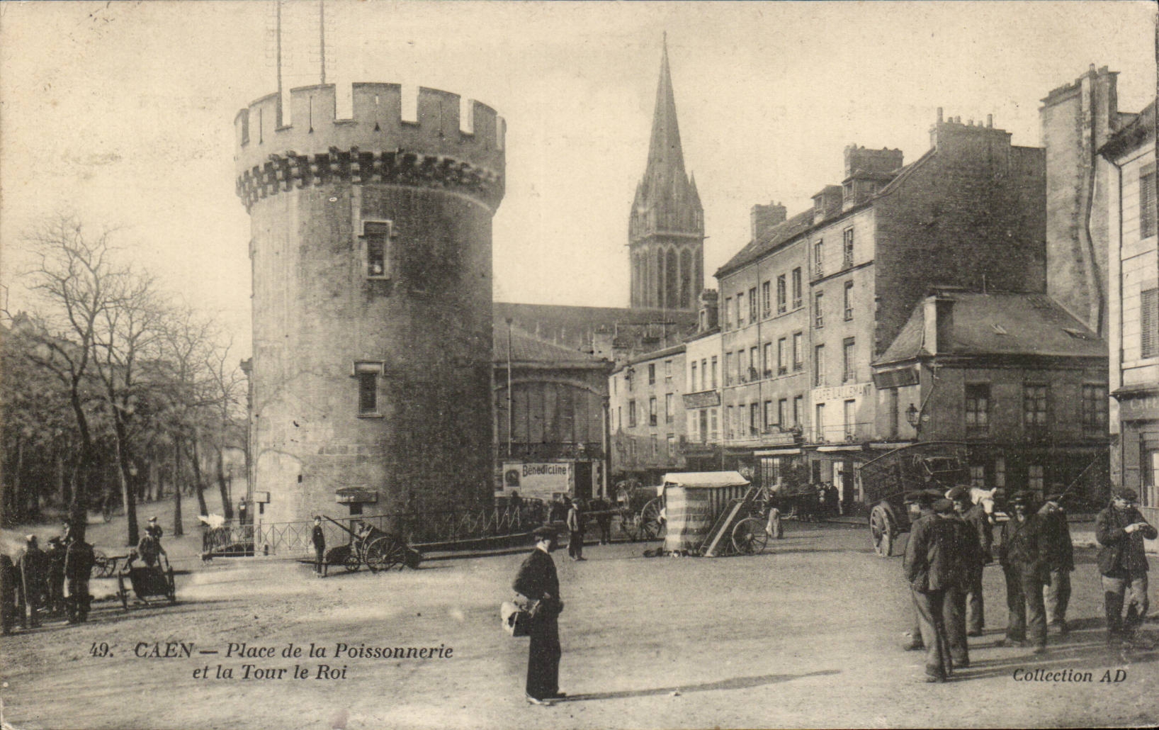 CAEN — Place de la Poissonnerie et la Tour le Roi — Collection AD