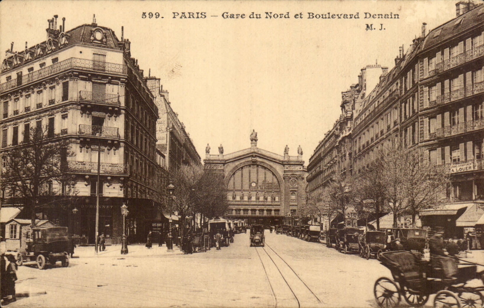 Paris CPA La gare du Nord et boulevard Denain
