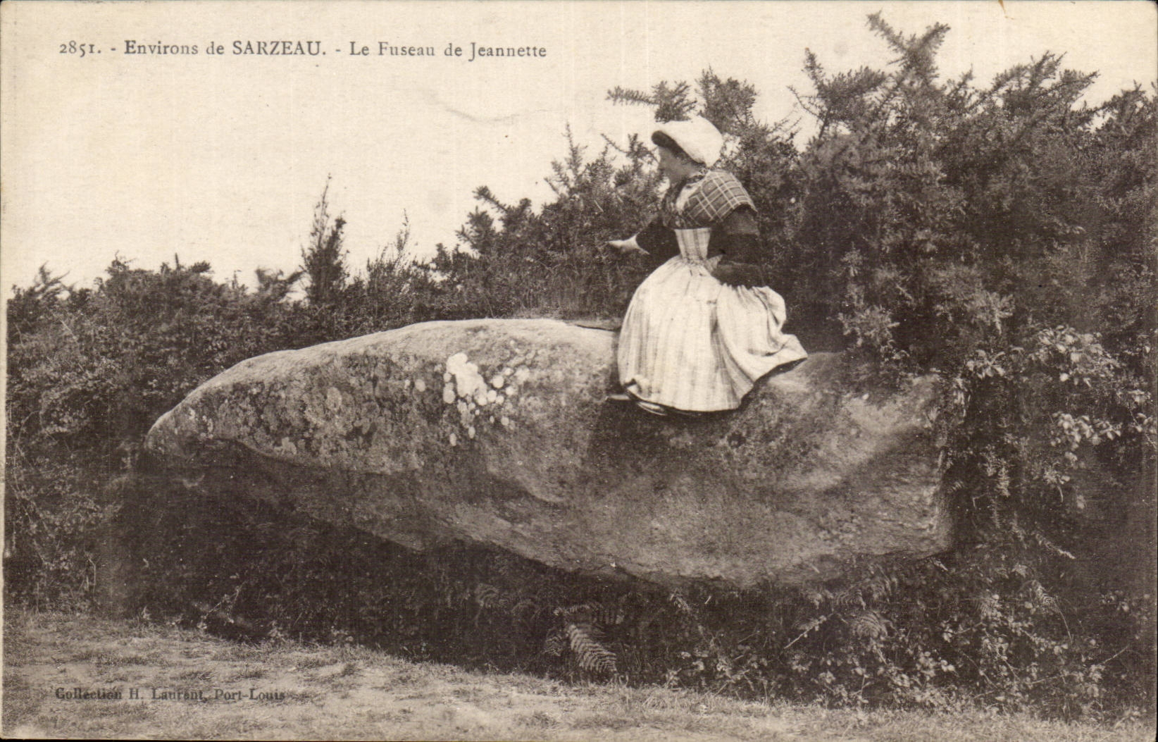 Um SARZEAU - Le Fuseau de Jeannette — Sammlung H. Laurent, Port-Louis