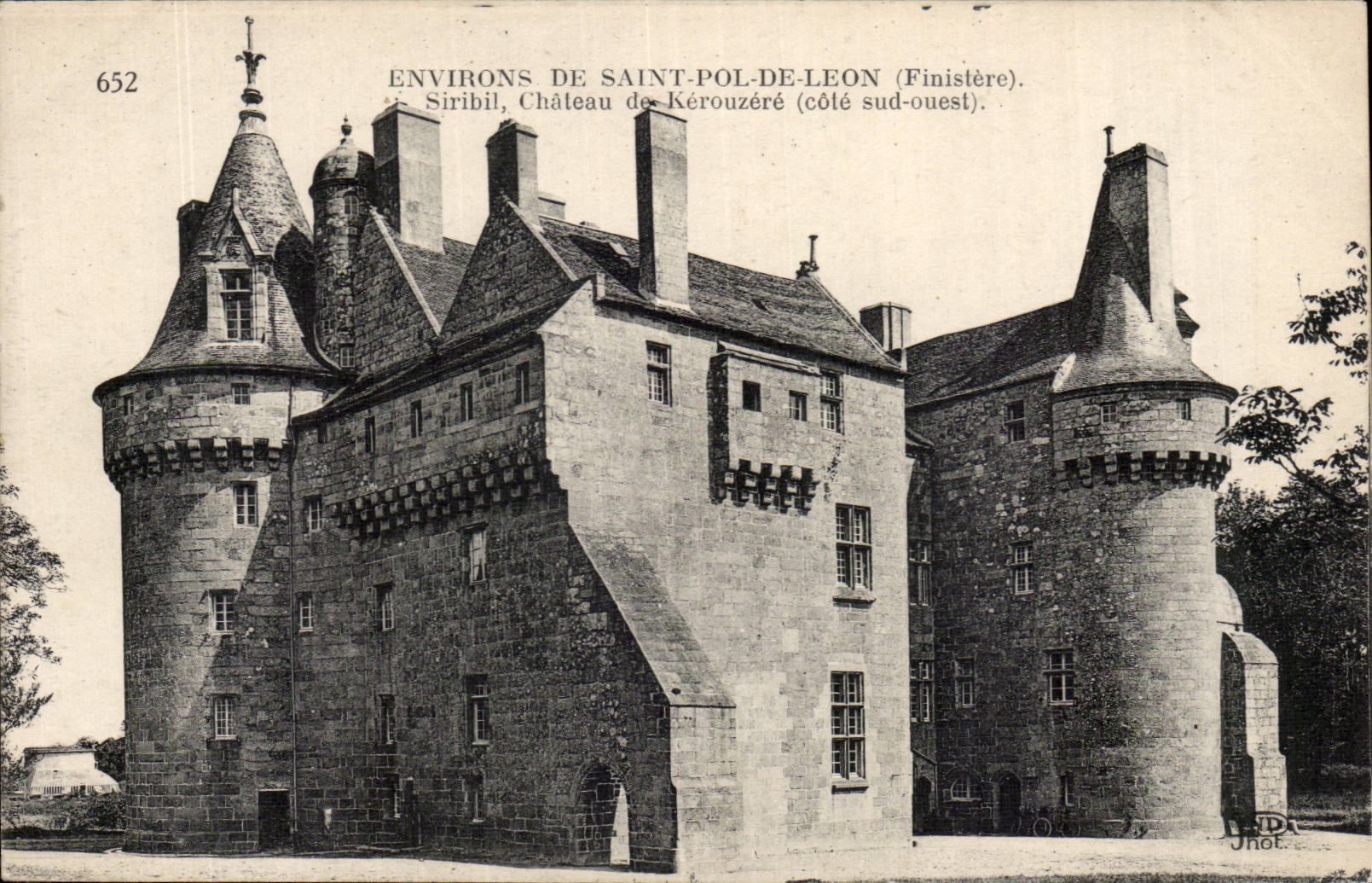 CPA Environs de Saint Pol de Leon CPA Siribil chateau de Kerouzere (cote sud ouest)