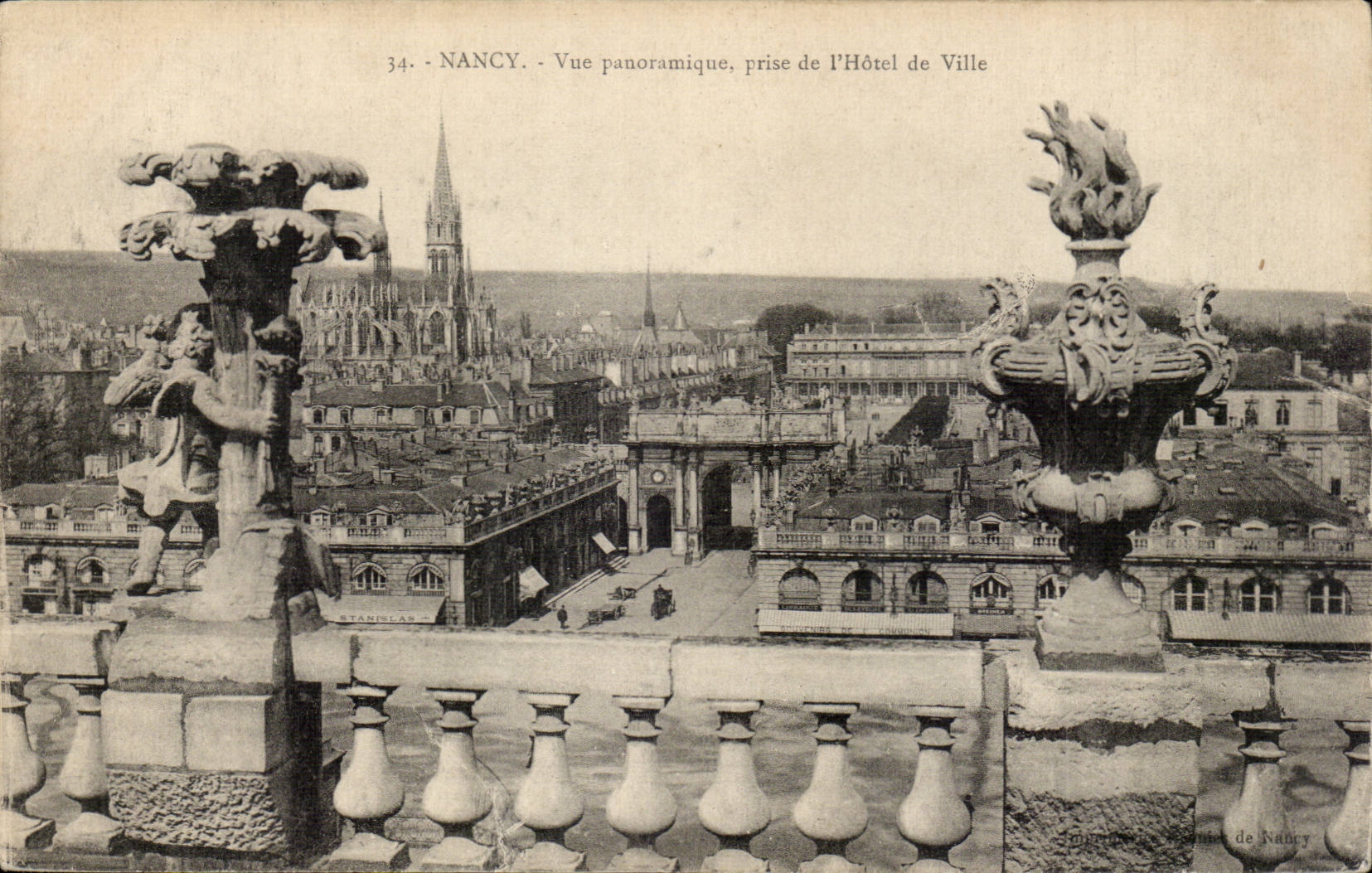 NANCY - Vue panoramique, prise de l'Hôtel de Ville — Stanislas, NANCY