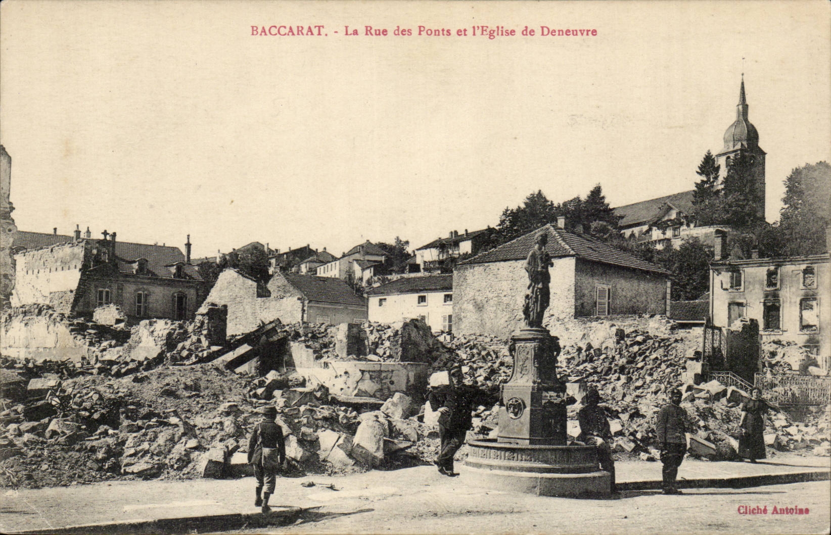 Baccarat - La Rue des Ponts et l'Église de Deneuvre — Cliché Antoine