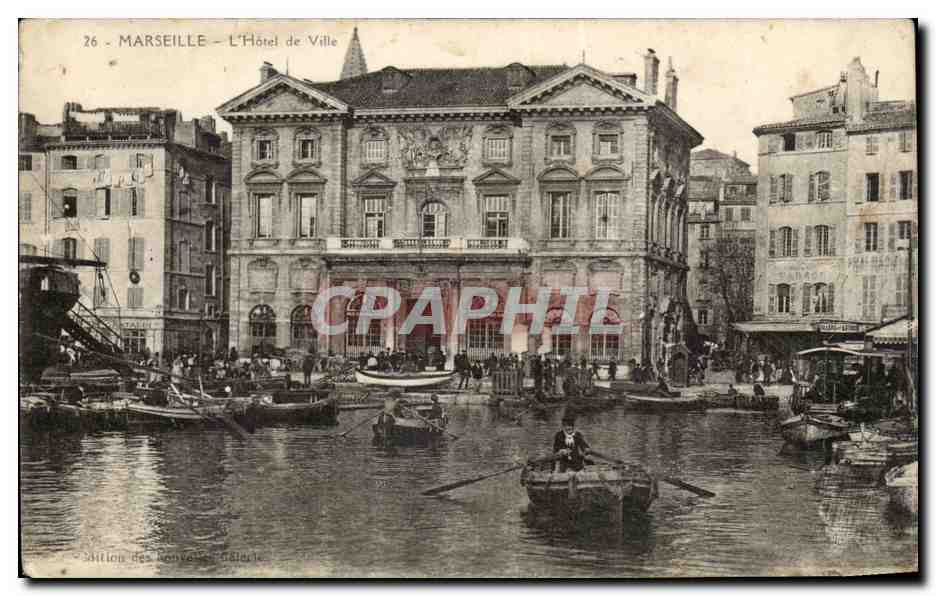 Marseille - L'Hotel de Ville - bateau - take your rowboat to the city hall - CPA 
