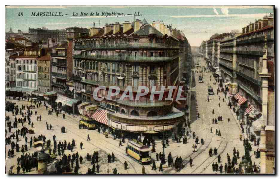 Marseille - La Rue de la Republique - CPA 