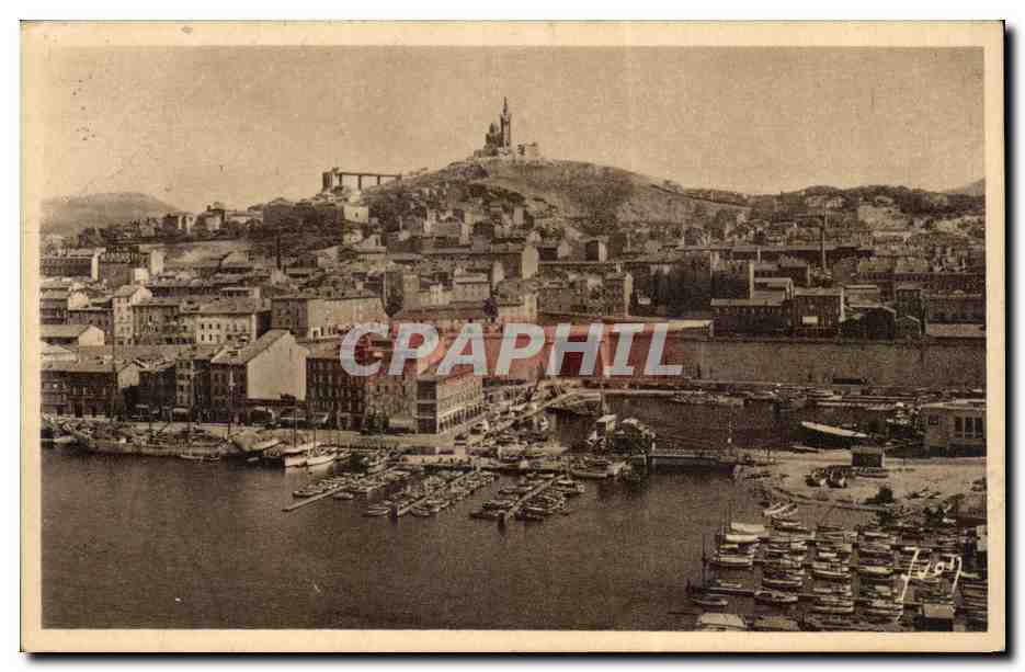 Marseille - Vue sur Notre Dame de la Garde et le bassin de Carenage - CPA 