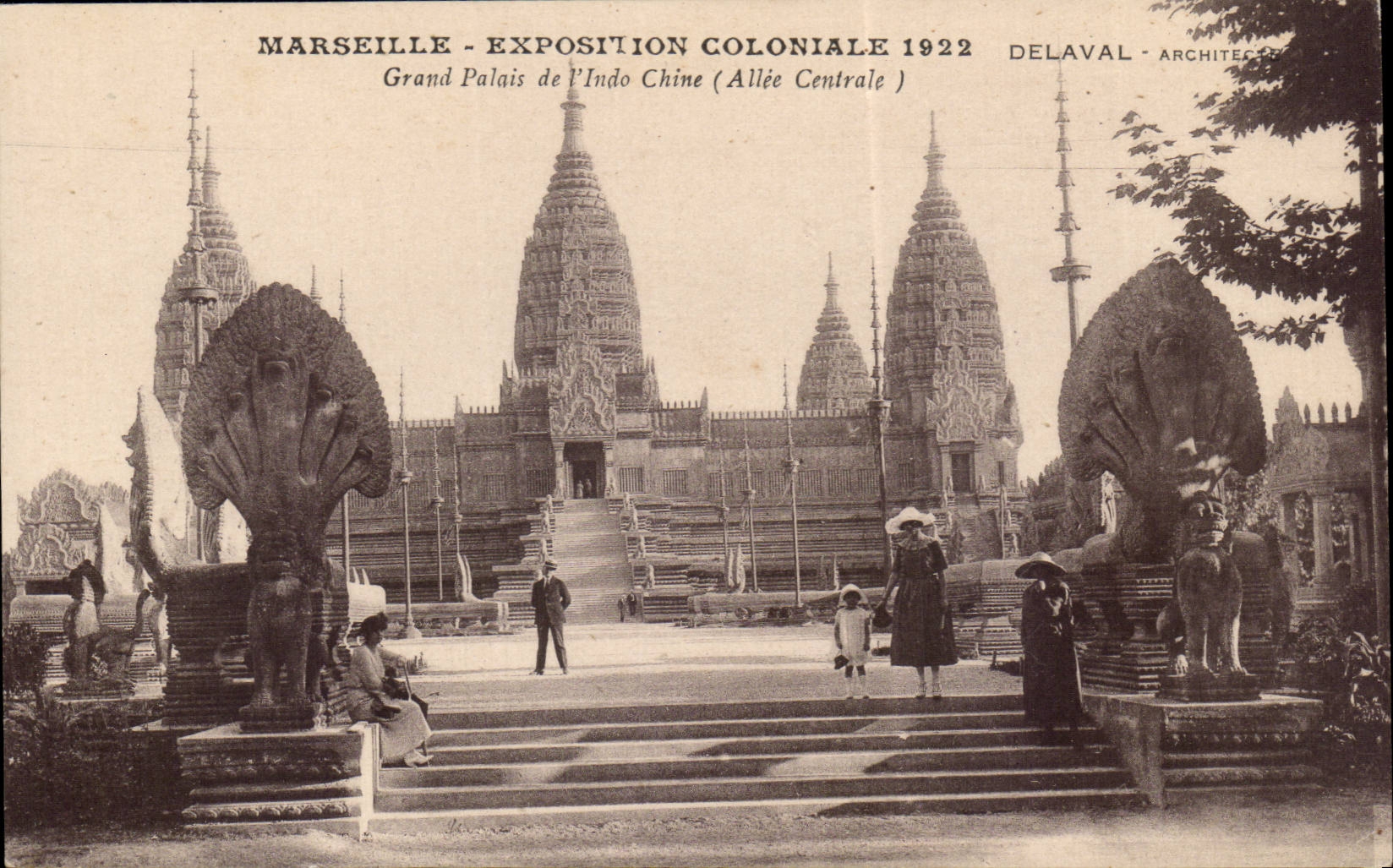 Marseille CPA Exposition coloniale 1922 Delaval Grand palais de l'indochine (allee centrale)
