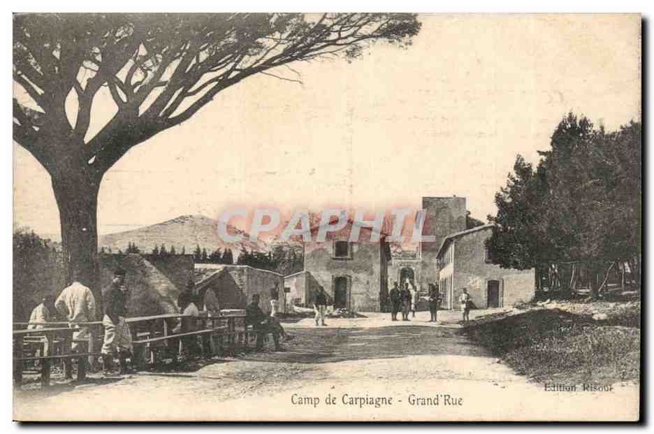 CPA Camp de Carpiagne Grand rue