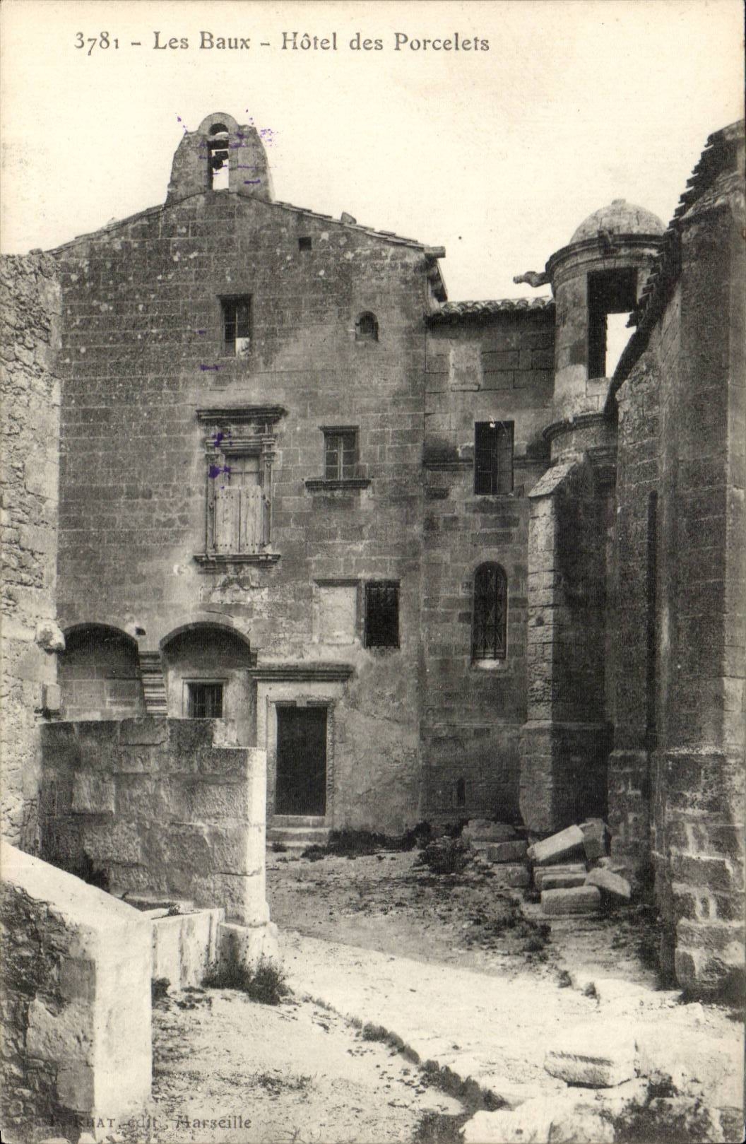 Les Baux - Hôtel des Porcellets — éditeur R. Demas, Marseille, n° 3781