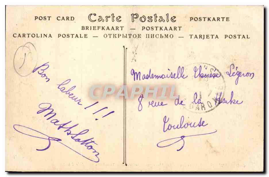 Arles — Arlésiennes aux Alyscamps, allée des Tombeaux — ND Phot. n°204 — Reverso