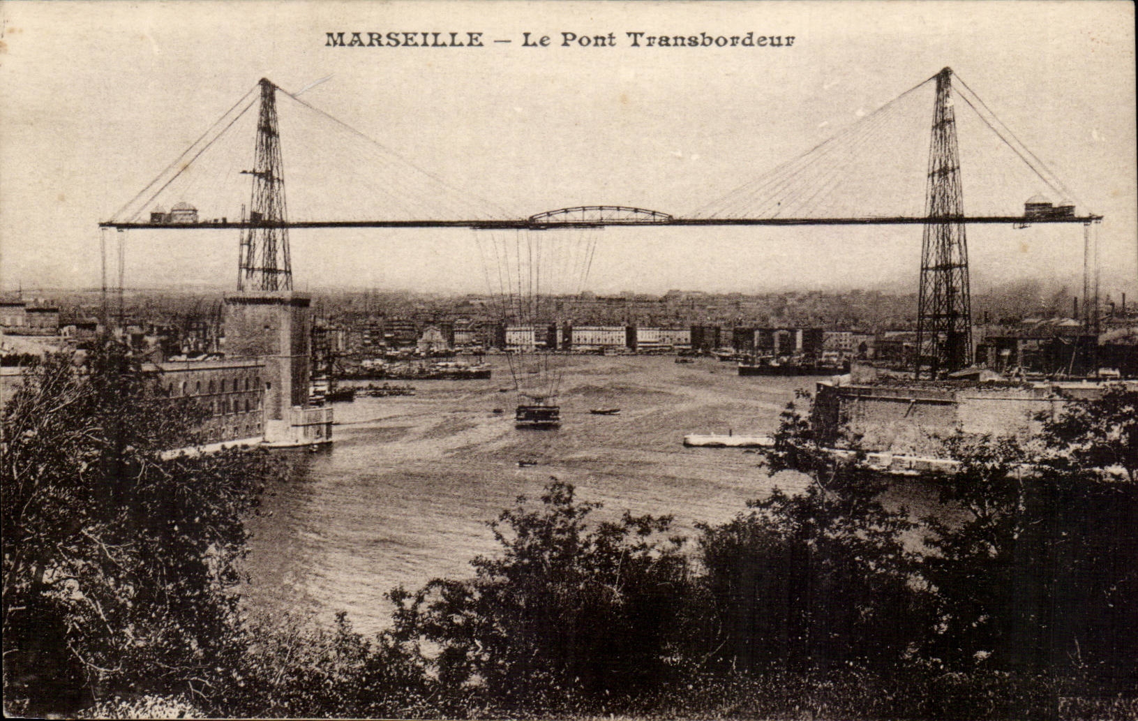 Marseille CPA Le pont transbordeur