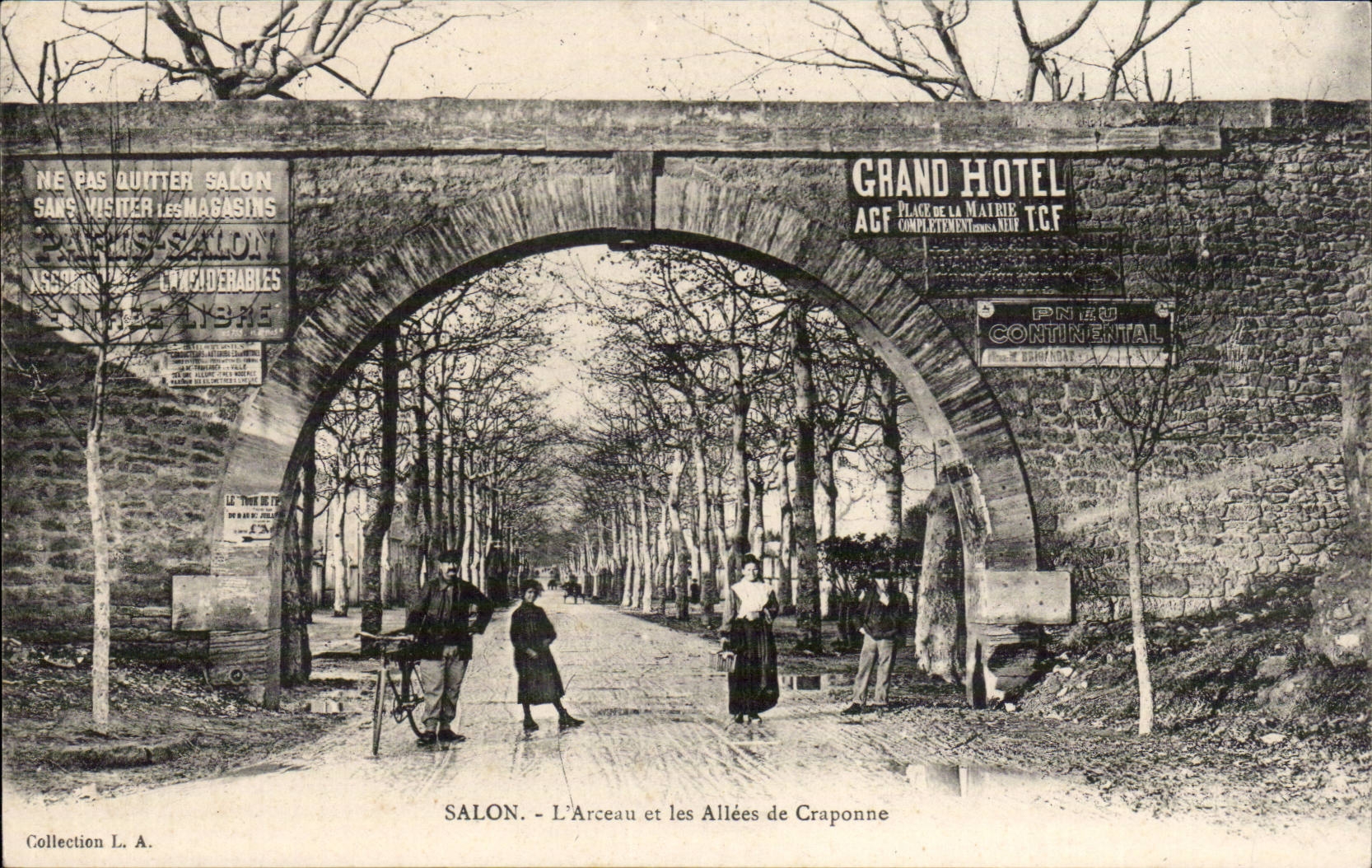 Salon CPA L'arceau et les allees de Craponne