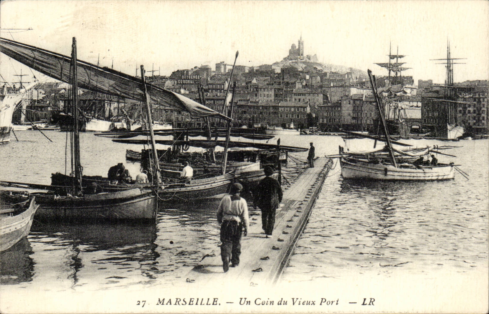 Marsella — Un Rincón del Viejo Puerto — LR