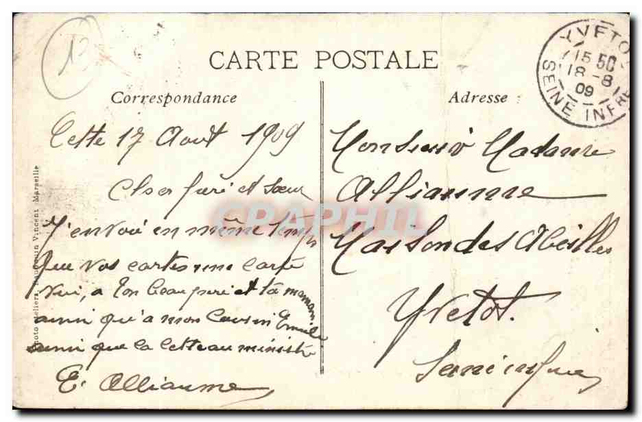 CPA en Provence Femmes Costume provencal (folklore costume) — Verso