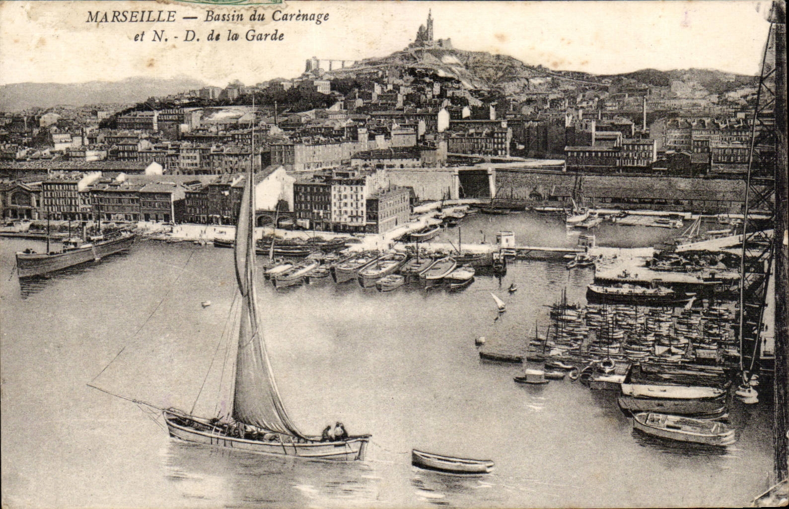 Marseille CPA Bassin du Carenage et ND de la Garde