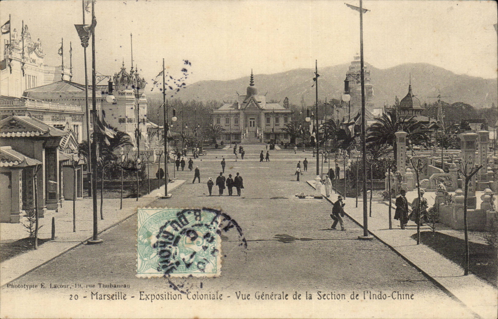 Exposition Coloniale - Vue Générale de la Section de l'Indo-Chine — Phototypie E. Lacour, 14 rue Thubaneau, Marseille