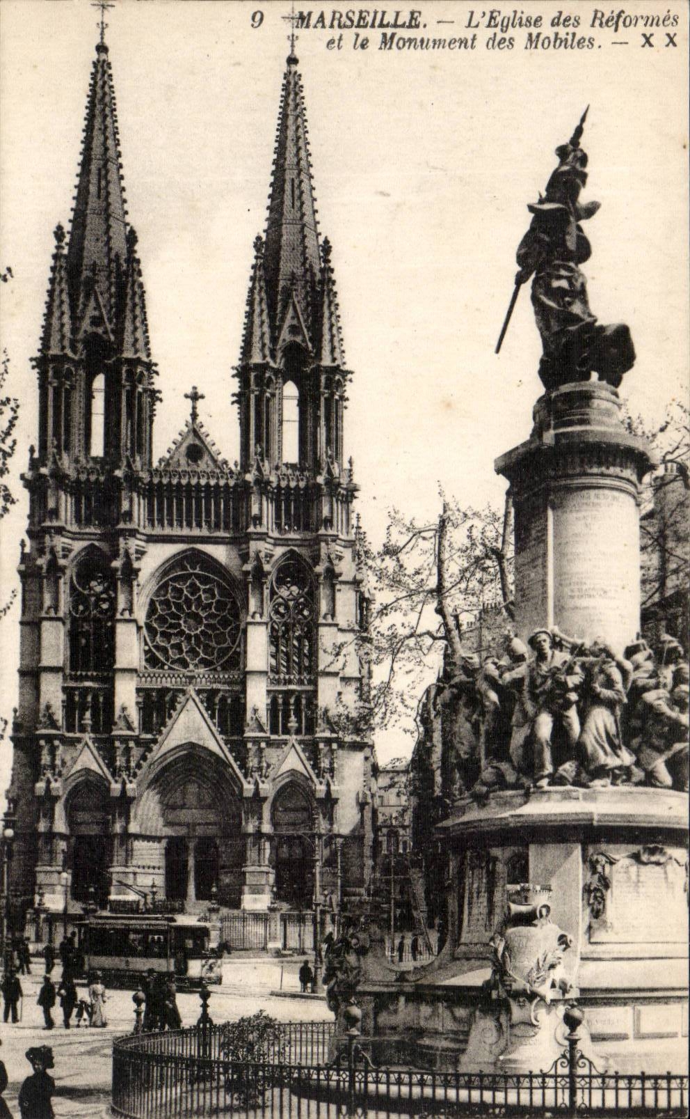 Marseille CPA L'eglise des reformes et le monument des mobiles