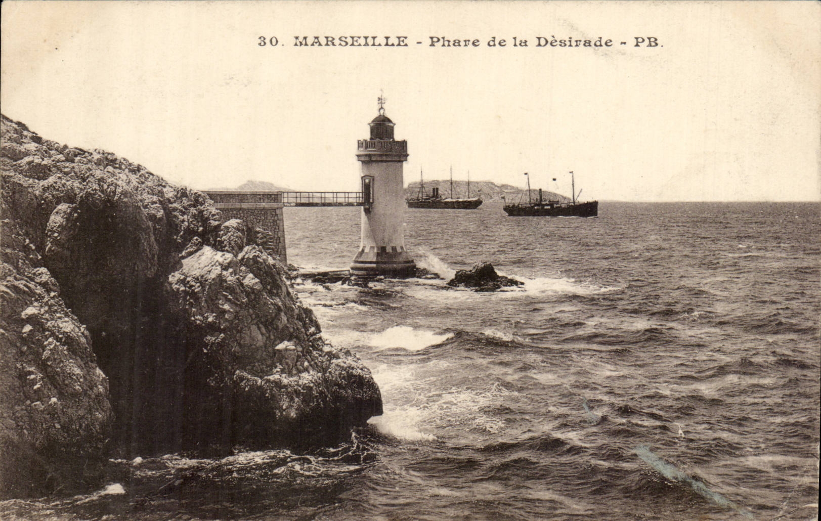 Marseille - Phare de la Desirade - lighthouse - whitecaps - CPA 