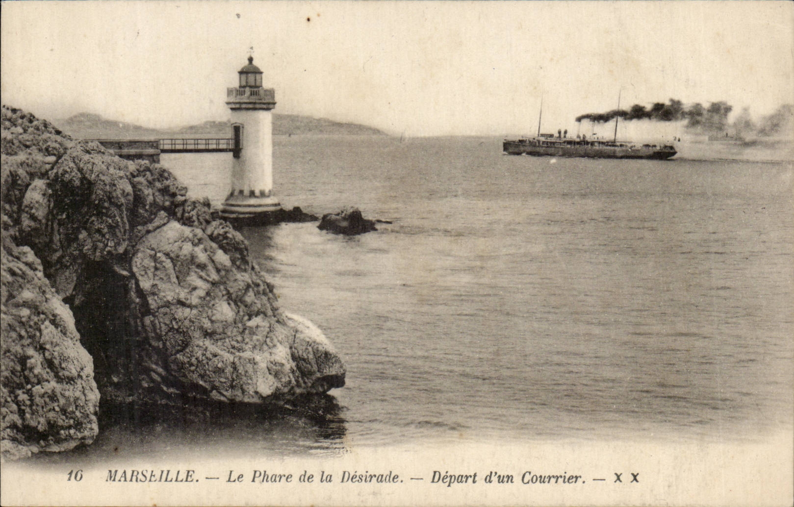 Marseille — Le Phare de la Désirade — Départ d'un Courrier