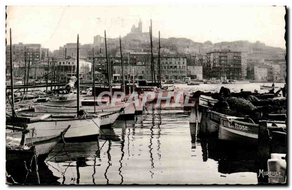 Marseille - Le Port et Notre Dame de la Garde - CPA 