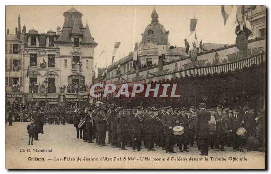 Orleans CPA FEtes de Jeanne d'arc 7 et 8 mai L'harmonie d'Orleans devant la tribune officielle (musique musiciens)