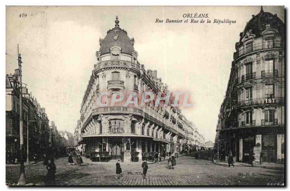 Orleans CPA Rue Bannier et rue de la Republique