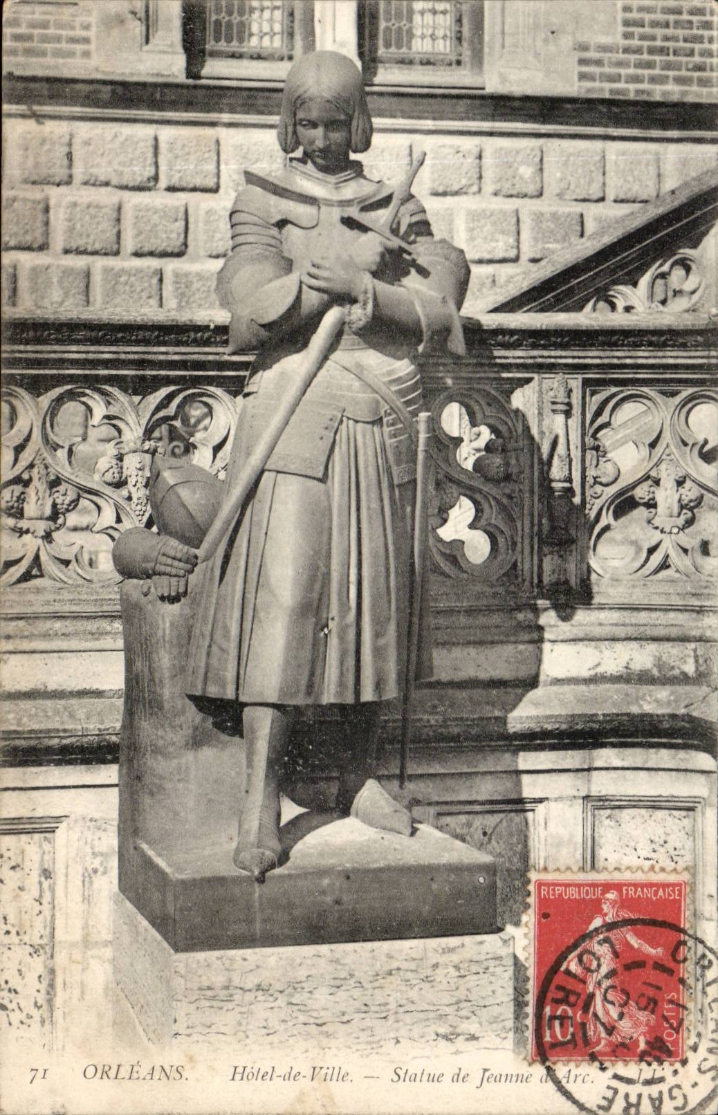 Orleans CPA Hotel de ville Statue de Jeanne d'aRc