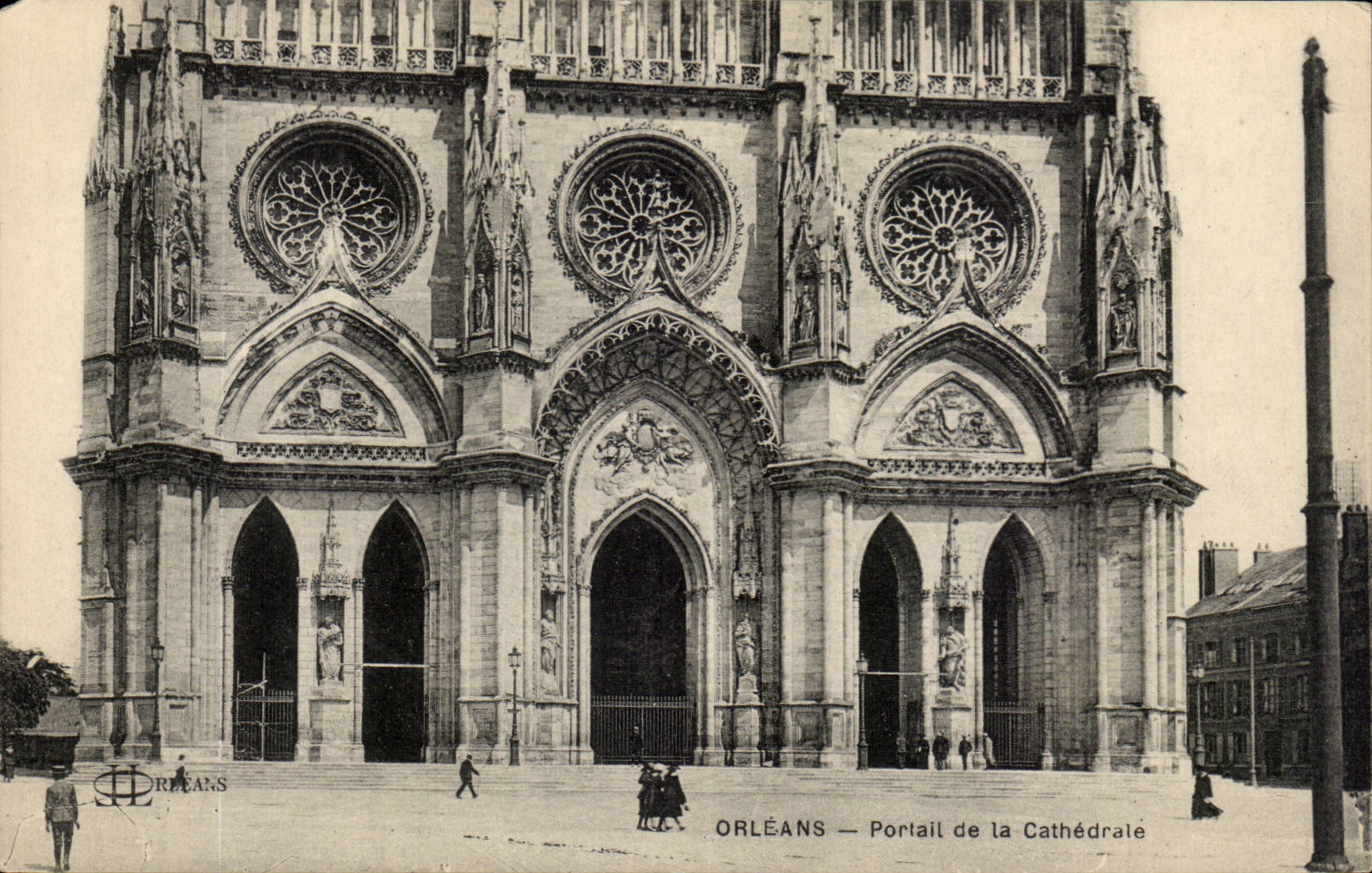 Orleans CPA Portail de la cathedrale