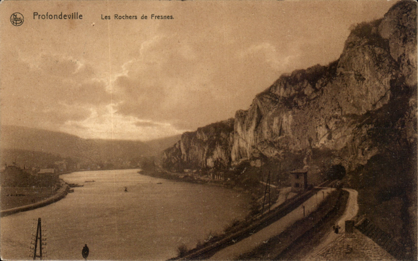 Belgique - Belgien - Belgium Profondeville - Les Rochers de Fresnes CPA 