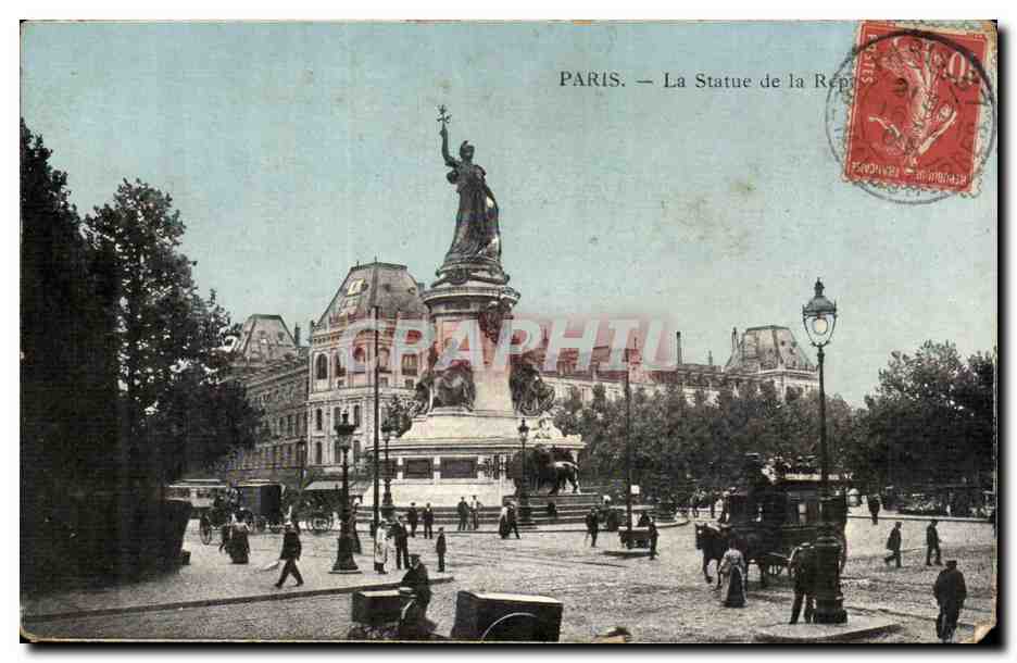 Paris 3 - Staute de la Republique - cheval - horse - CPA 