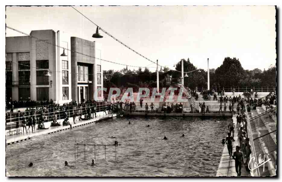 Piscine sportive du Parc Municipal des Sports — Toulouse (Haute-Garonne) — Éditions CELY, Toulouse