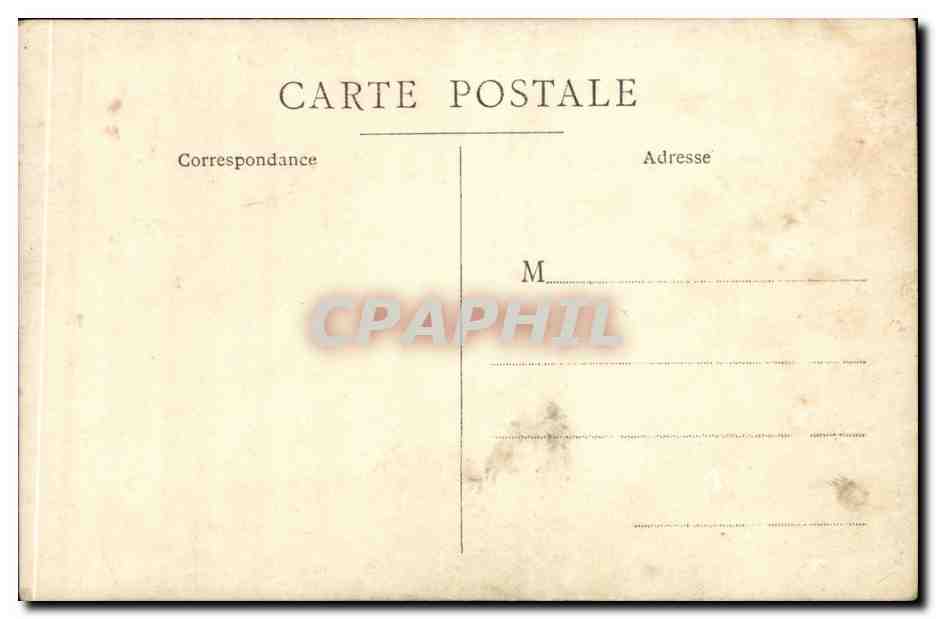 CARTE PHOTO Jeunes femmes en famille (folklore costumes) — Verso